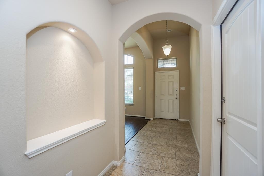 18327 High Summit - Photo 6