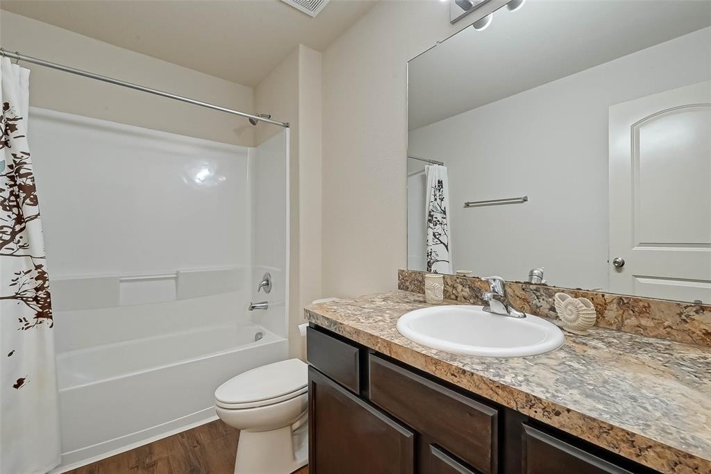 1415 Rodeo Cattle Lane - Photo 16