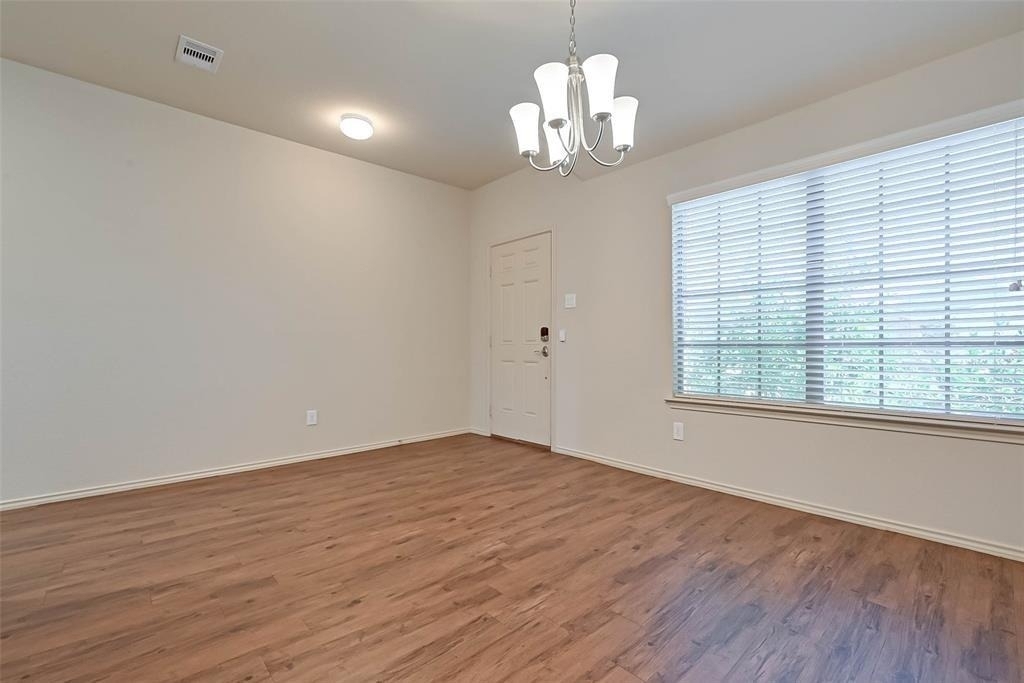 1415 Rodeo Cattle Lane - Photo 3