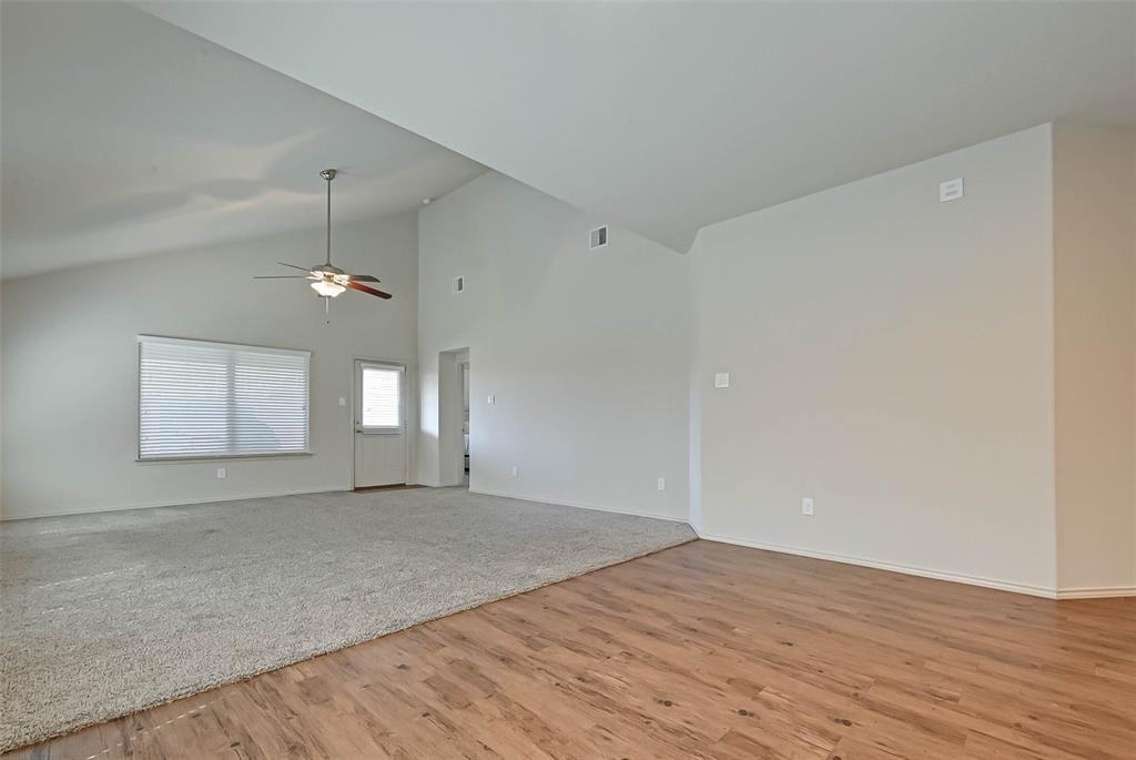 1415 Rodeo Cattle Lane - Photo 9