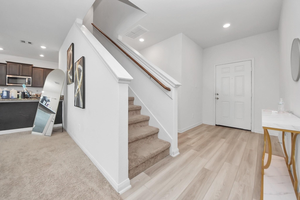 7943 Vacek Meadows Loop - Photo 7