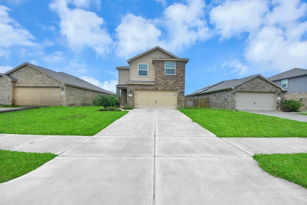7943 Vacek Meadows Loop - Photo 1
