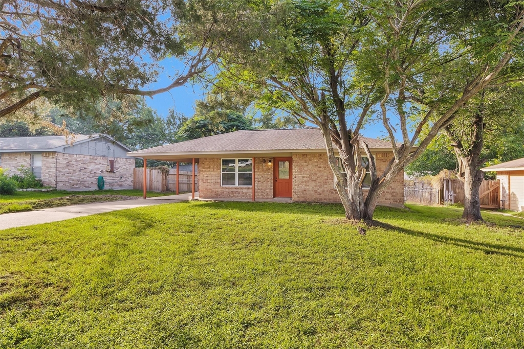 213 County Line Road - Photo 1