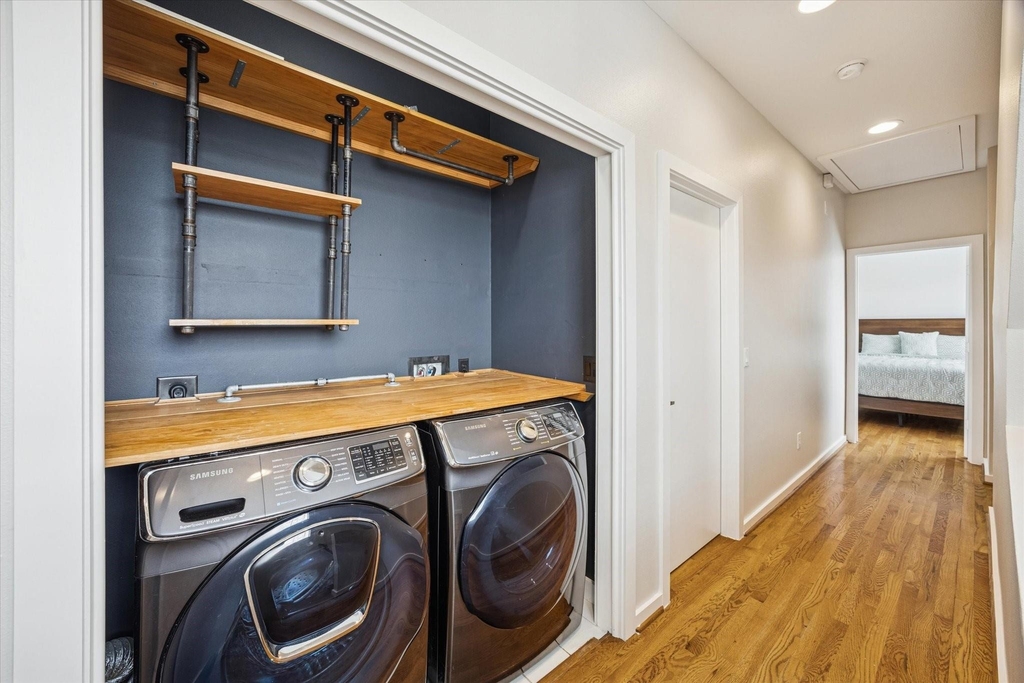 2404 Fairview Street - Photo 21