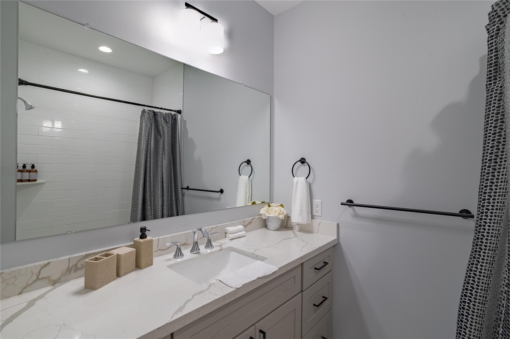 1854 W Tidwell Road - Photo 17