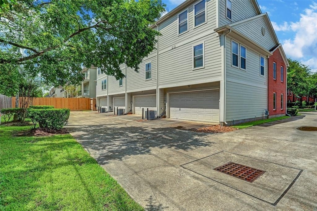 934 E Heights Hollow Lane - Photo 12