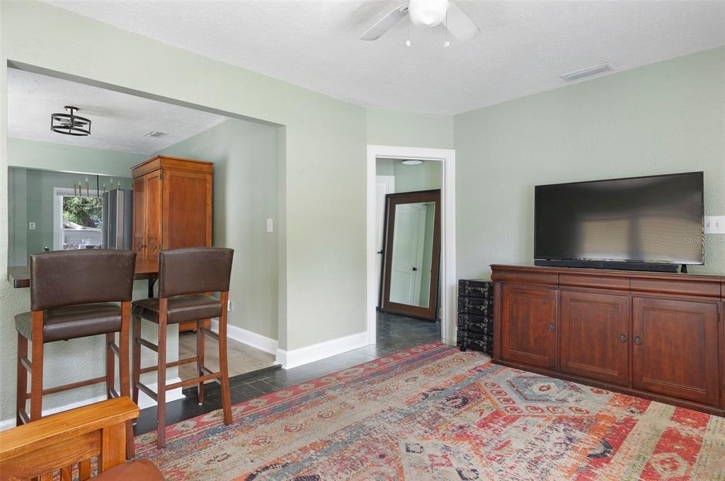 2521 4th Street S - Photo 7