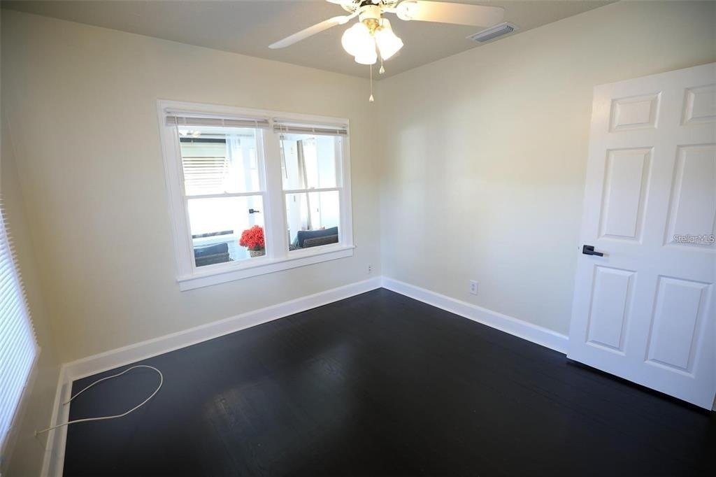 2521 4th Street S - Photo 9