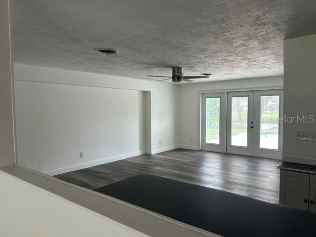 1405 Stewart Boulevard - Photo 5