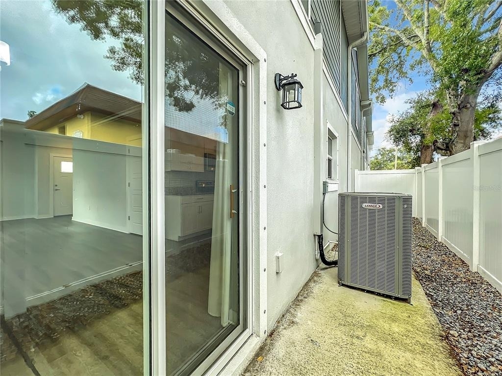 3715 W Wisconsin Avenue - Photo 8