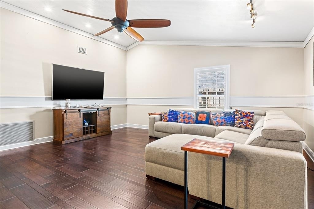 6701 Leeward Isle Way - Photo 16