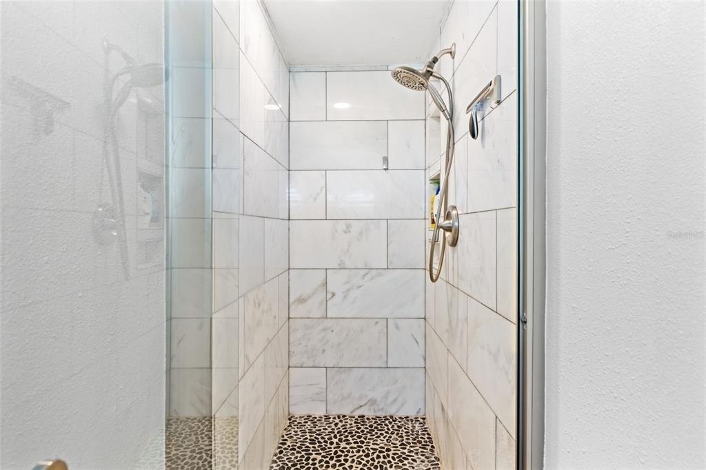 6701 Leeward Isle Way - Photo 9