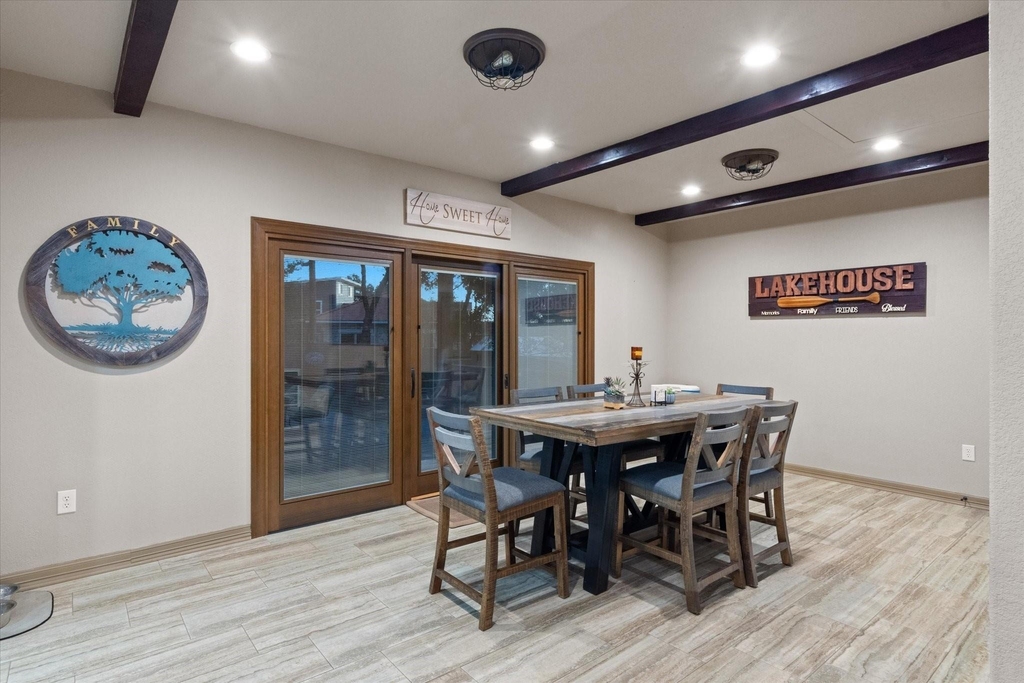 785 Lake Forest - Photo 17