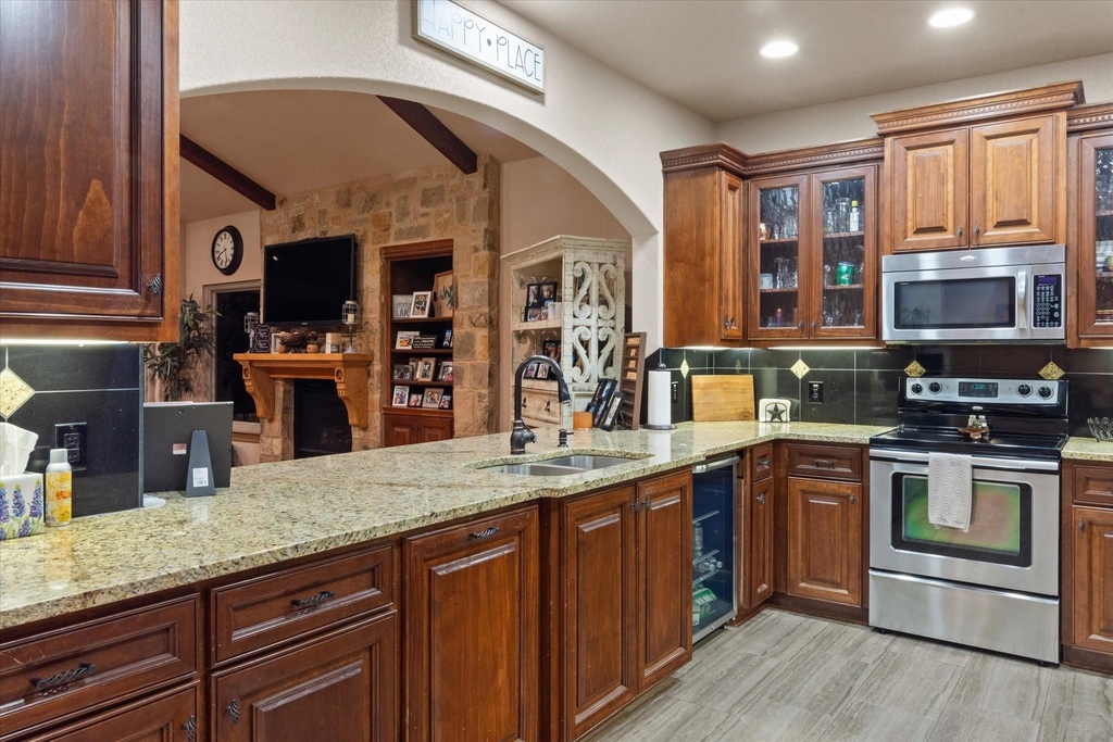 785 Lake Forest - Photo 15