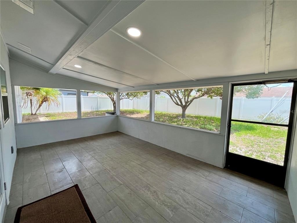 704 Torrey Pines Avenue - Photo 13