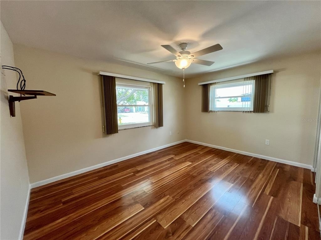 704 Torrey Pines Avenue - Photo 8