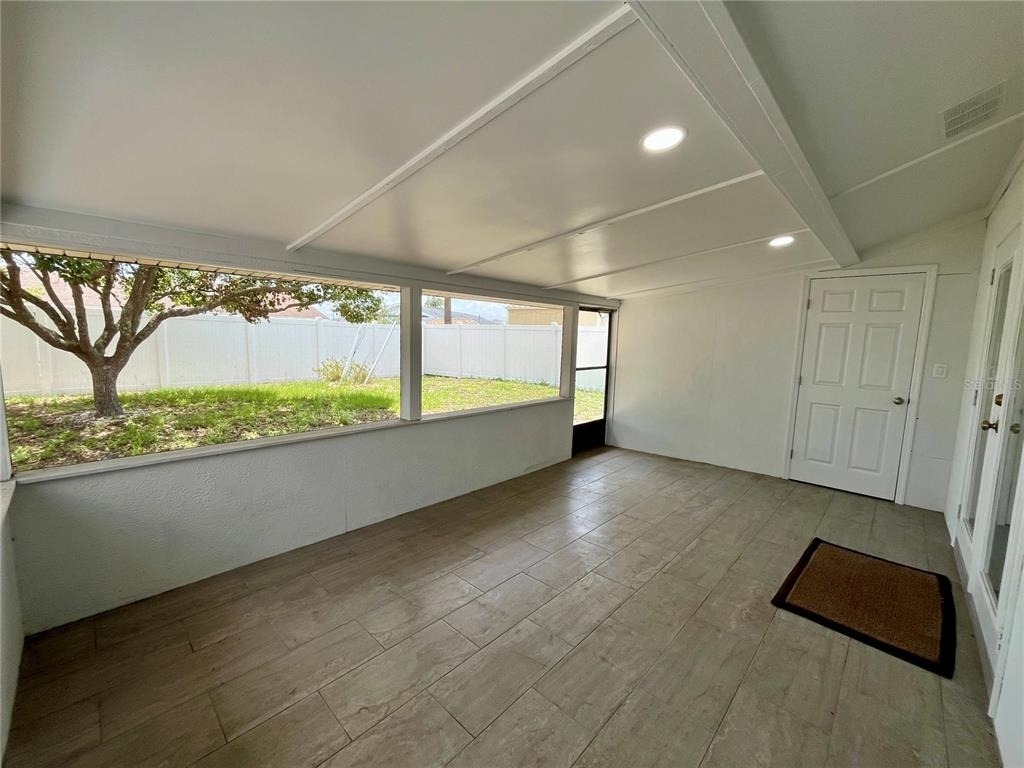 704 Torrey Pines Avenue - Photo 14
