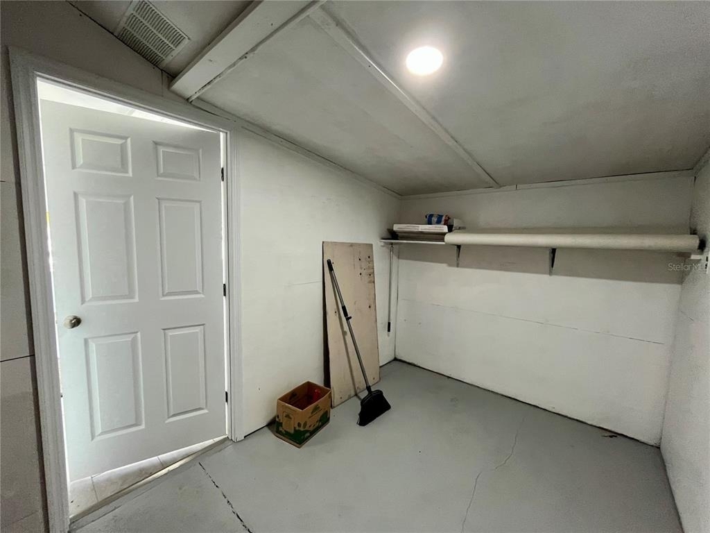 704 Torrey Pines Avenue - Photo 15