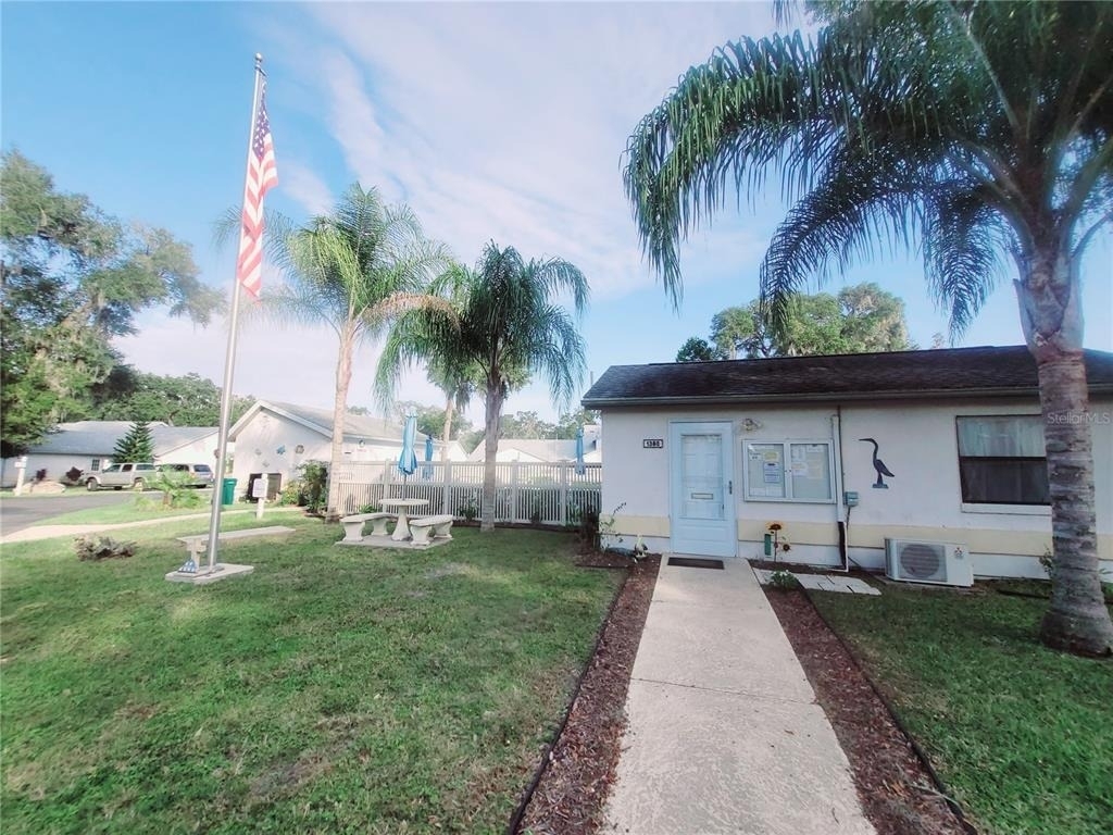 410 Landing Boulevard - Photo 21