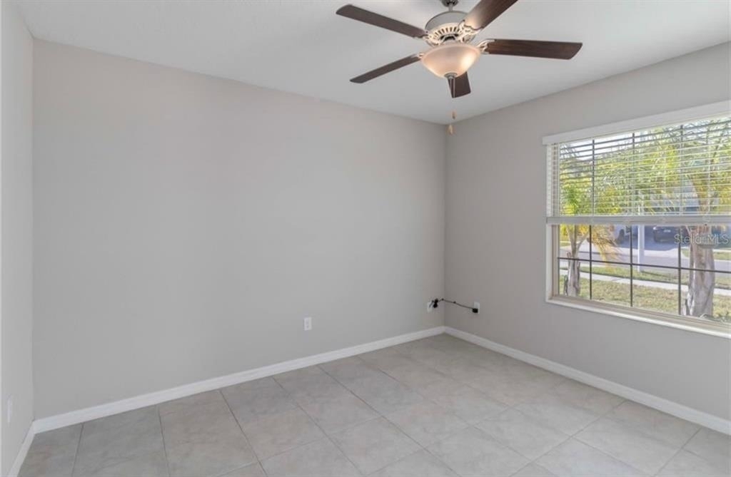 5478 Grays Harbor Court - Photo 11