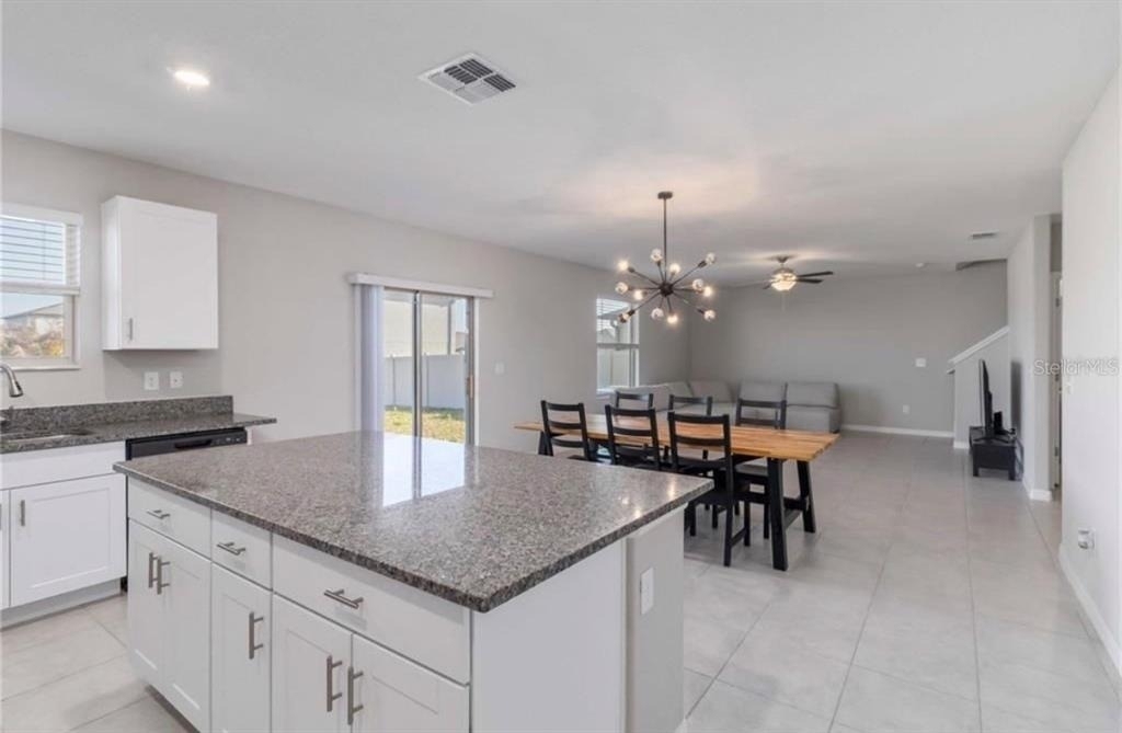 5478 Grays Harbor Court - Photo 3