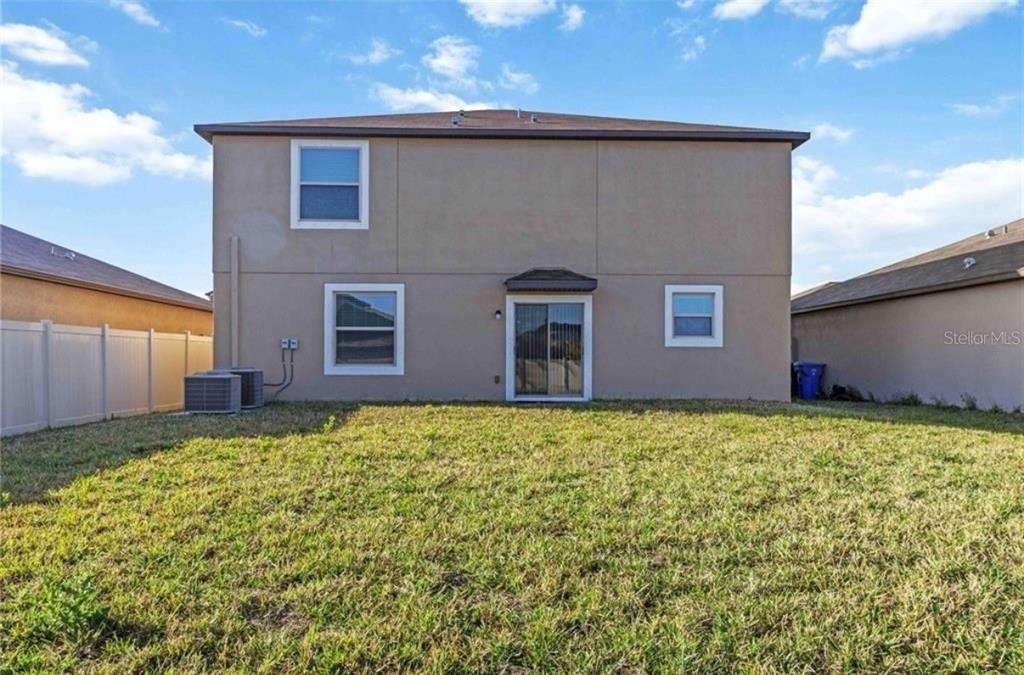 5478 Grays Harbor Court - Photo 14