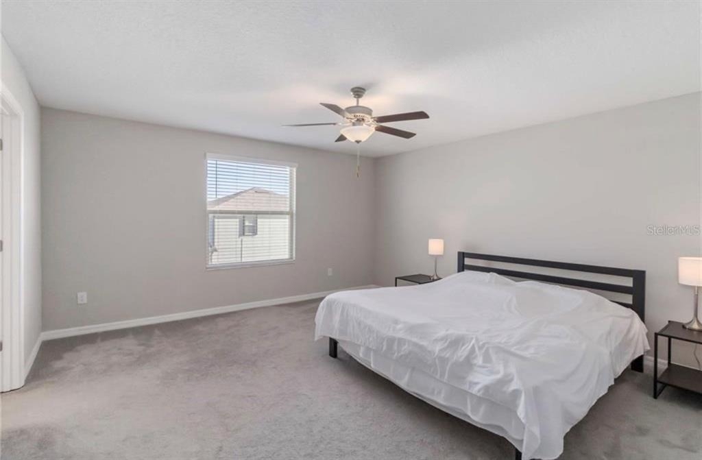 5478 Grays Harbor Court - Photo 4