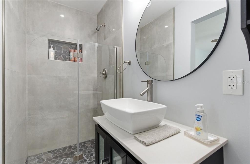 1009 Chester Drive - Photo 17