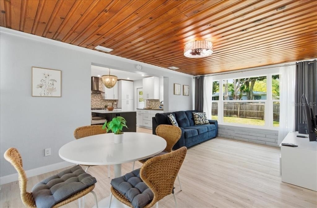 1009 Chester Drive - Photo 13