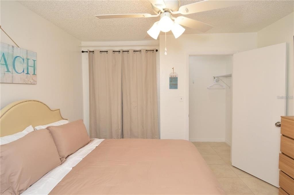 8625 Mallard Reserve Drive - Photo 20