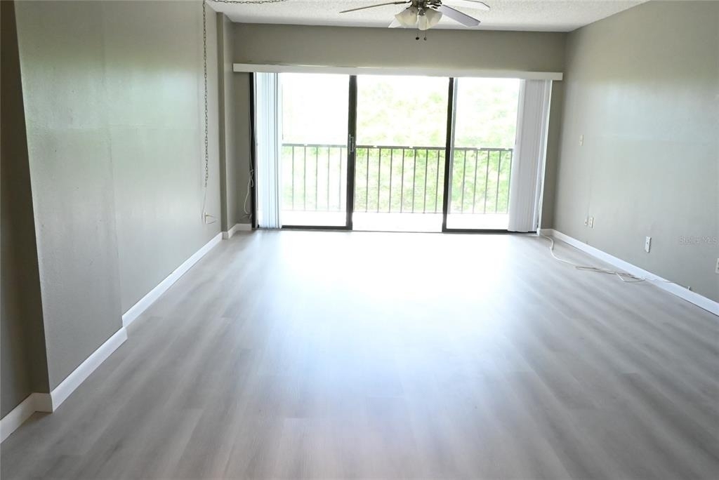 2700 Cove Cay Drive - Photo 3