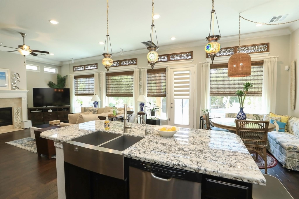 13342 Stoneleigh Terrace Drive - Photo 14
