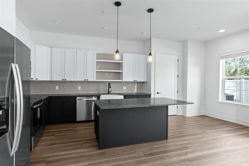 3812 Fern Hollow Place - Photo 3
