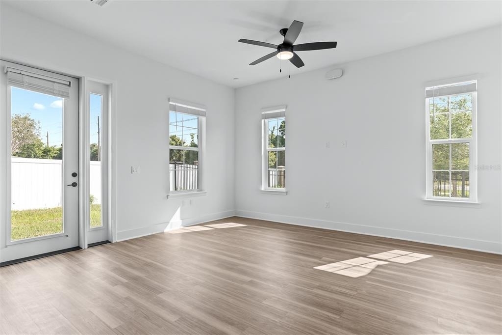 3812 Fern Hollow Place - Photo 12