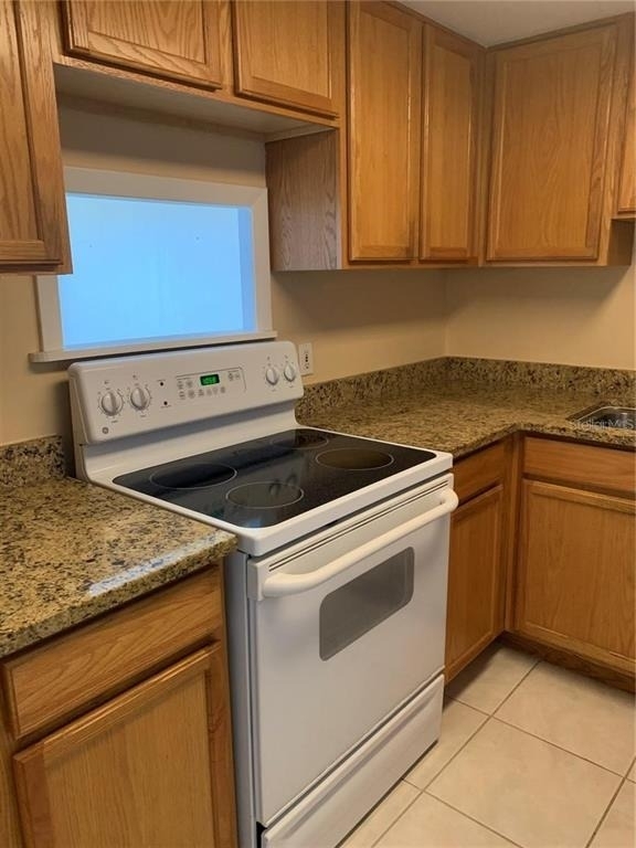 880 Mandalay Avenue - Photo 5