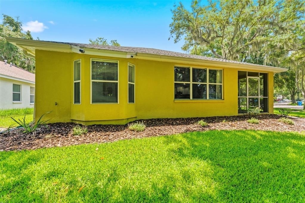 6125 Gannetwood Place - Photo 32