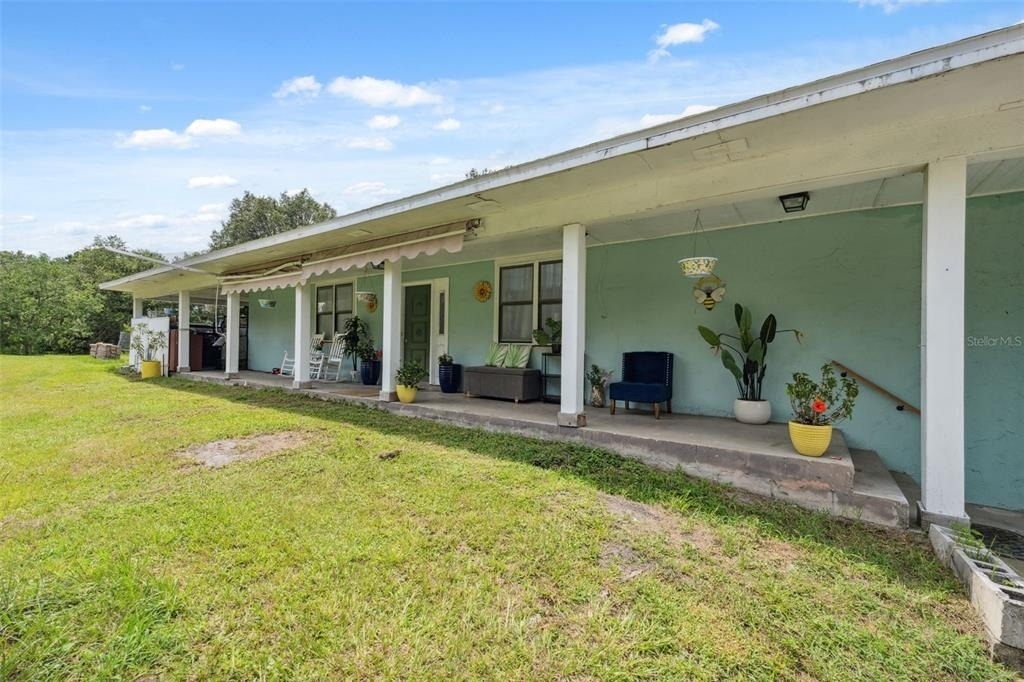 4527 Redcoat Drive - Photo 2
