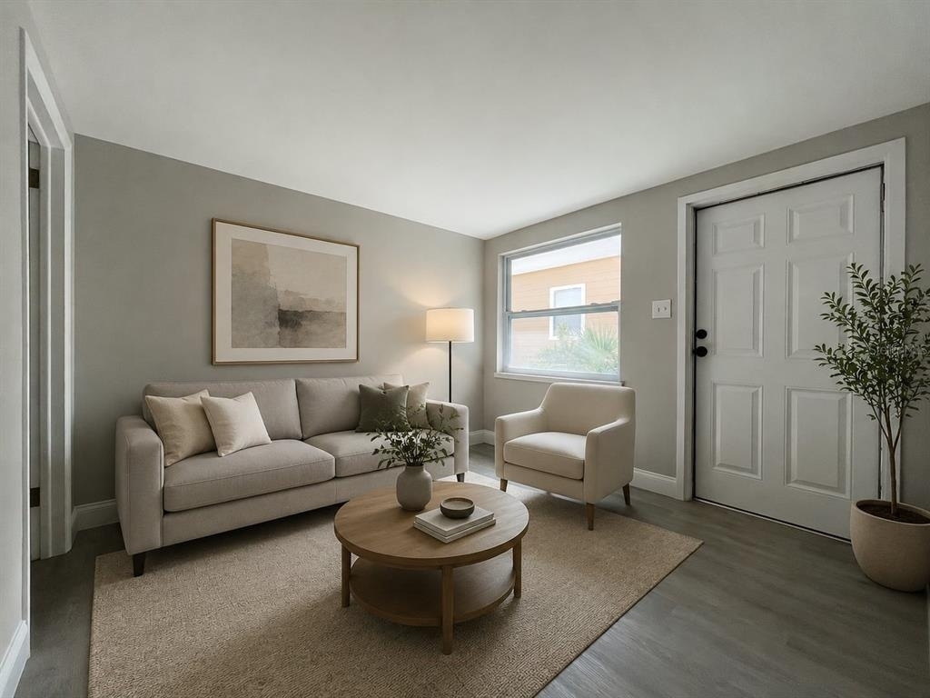 2704 E Columbus Drive - Photo 1