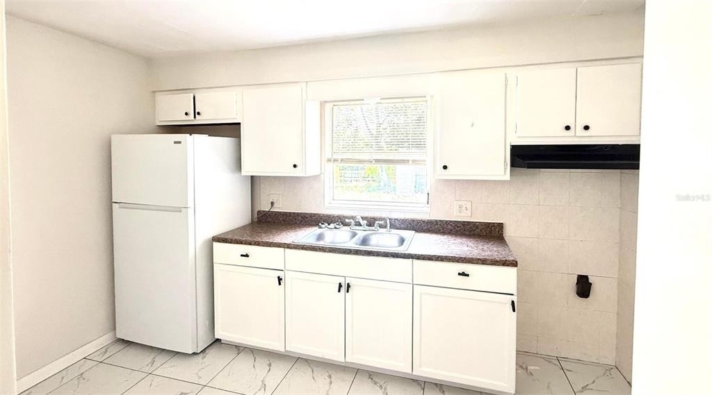 31 S Barbour Street - Photo 4