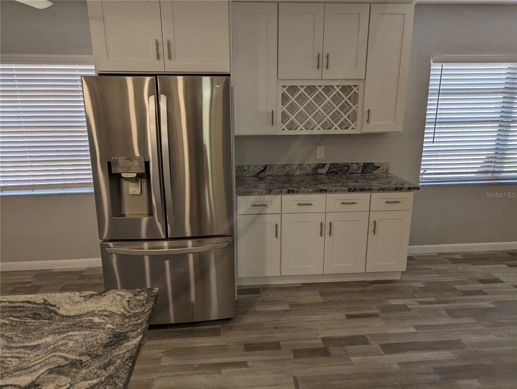 206 N Gunlock Avenue - Photo 4
