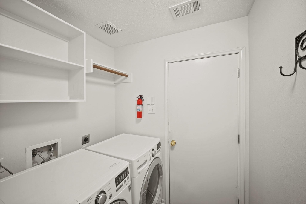 2923 Humble Drive - Photo 14