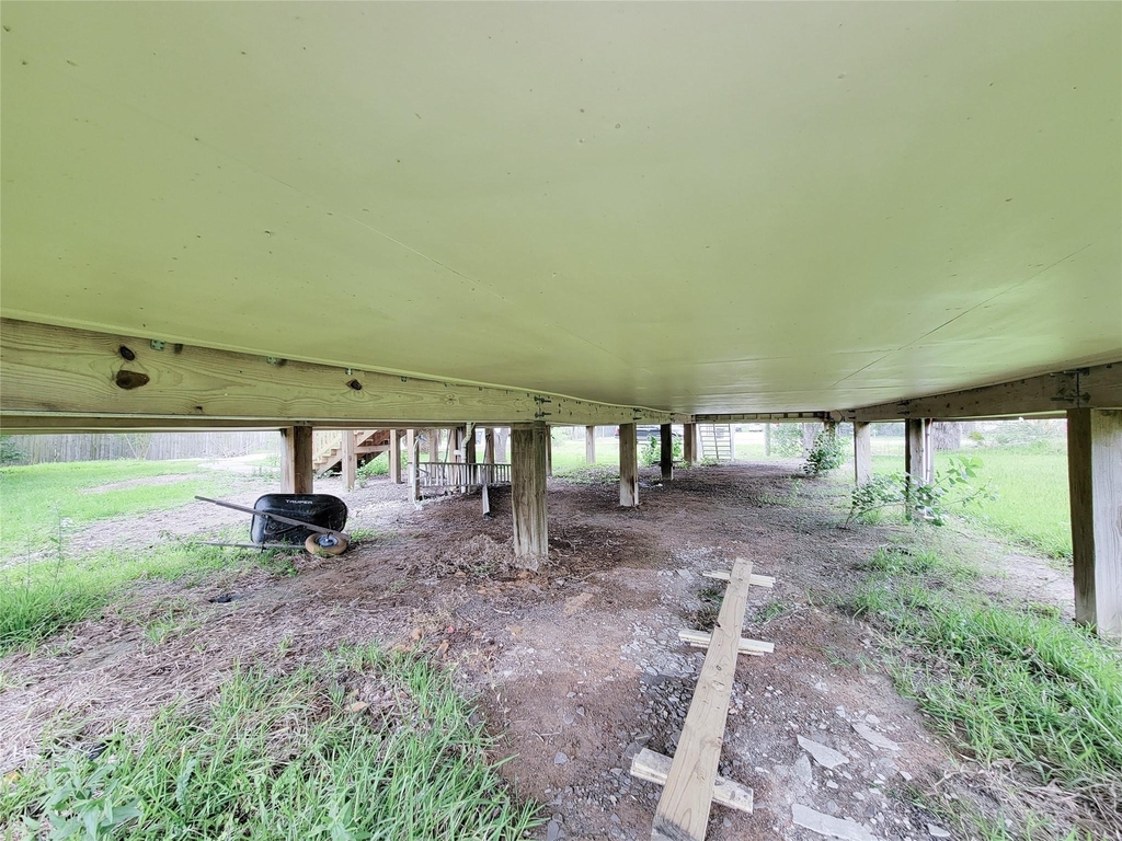 315 20th - Photo 36