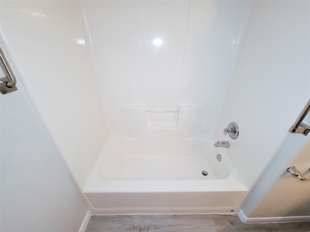 315 20th - Photo 27