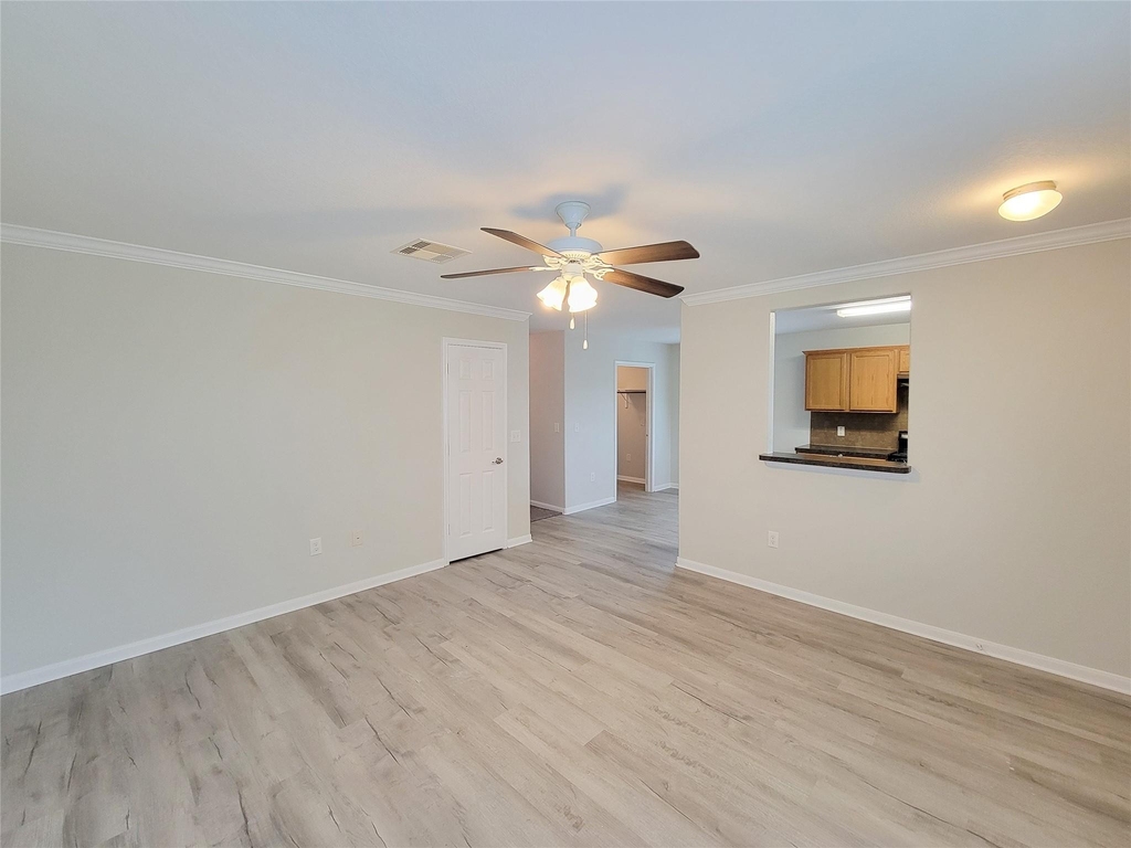315 20th - Photo 5