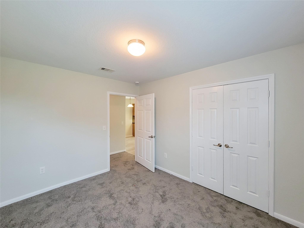 315 20th - Photo 17