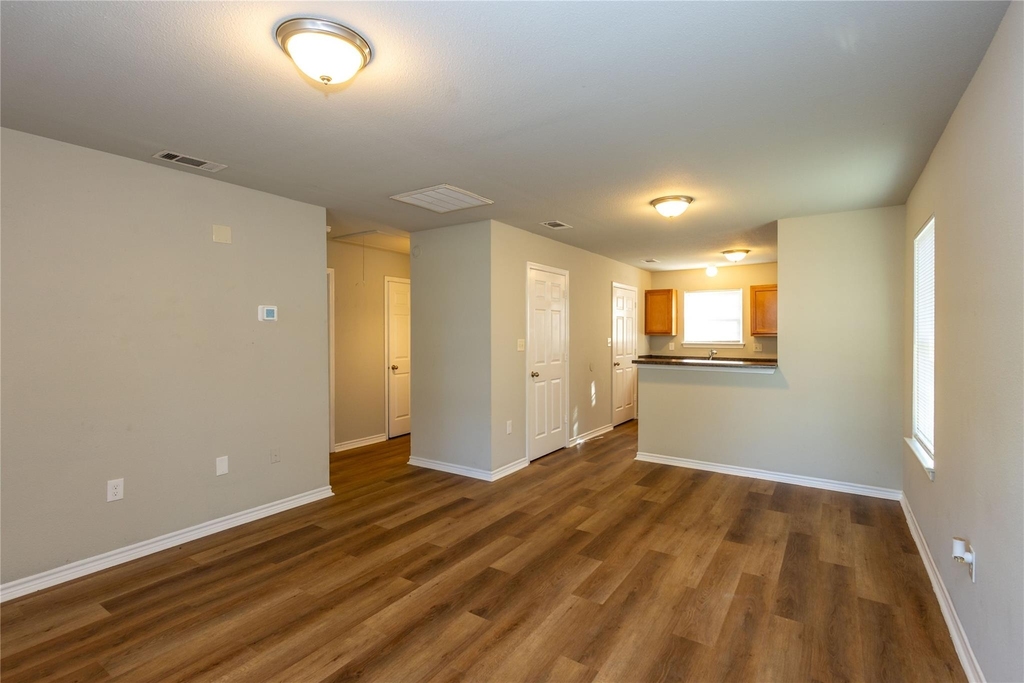 4120 Brandon Street - Photo 4