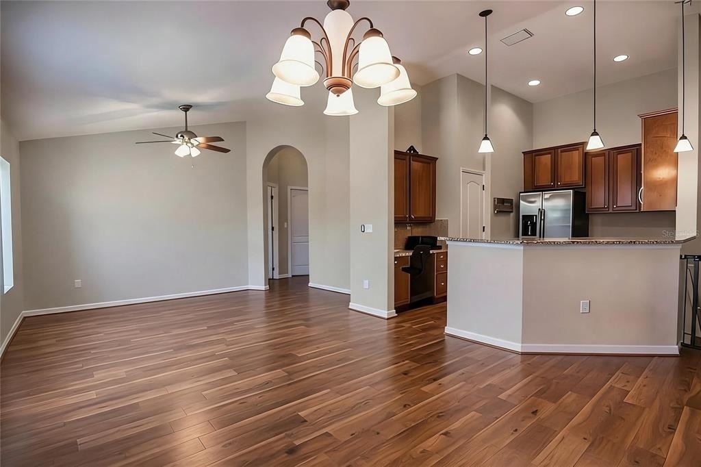 7001 Interbay Boulevard - Photo 2