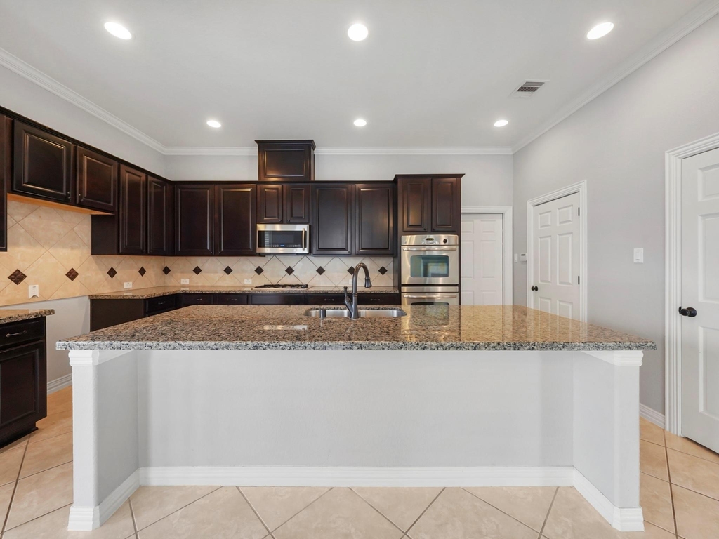5430 Tyler Park Lane - Photo 10