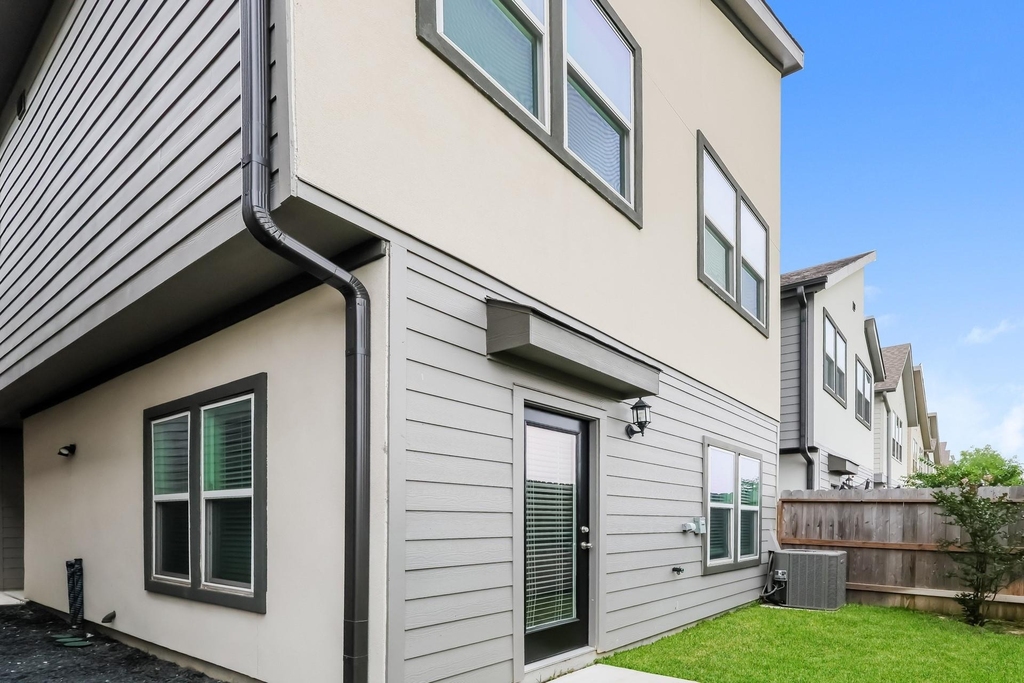 446 S Centro Circle - Photo 17