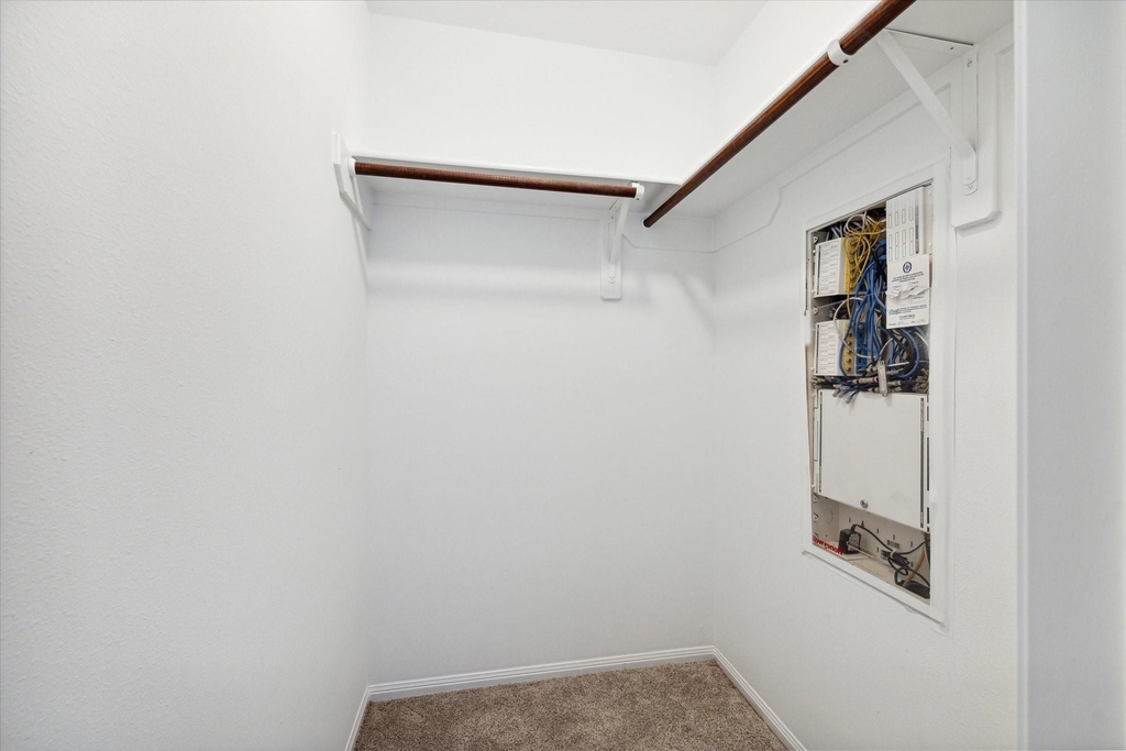30507 Russell Point Drive - Photo 29